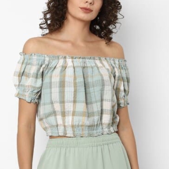 American Eagle Outfitters Tops - American Eagle Outfitters Green Plaid Cropped Off the Shoulder Top